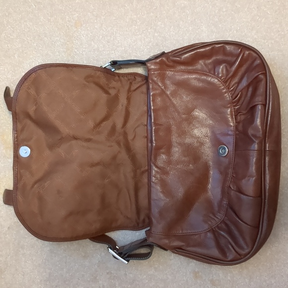 Longchamp Leather Flap Crossbody Bag - Picture 3 of 16